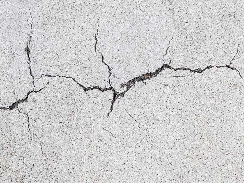 外墻涂料開(kāi)裂的原因及解決方案介紹！